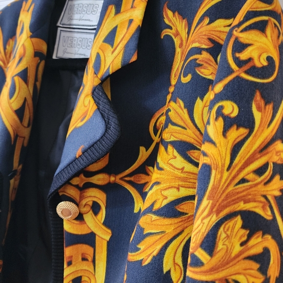 Versus Versace Ladies Baroque Bolero Sz 28/42 Stunning RARE - Picture 14 of 15